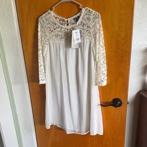 Lily Rose White Lace Detail Dress